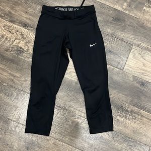 Nick Black Dri-Fit Capri Length Style Work Out Leggings